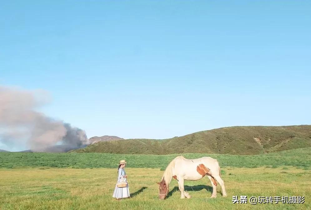 游泳拍照道具技巧图片视频_游泳道具拍照技巧图片_游泳拍照如何摆姿势图片