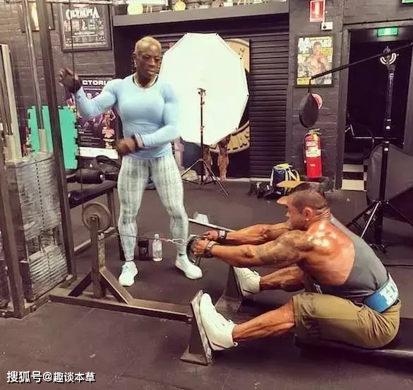 亚洲健美第一人_亚洲健美健身明星_亚洲健美运动员