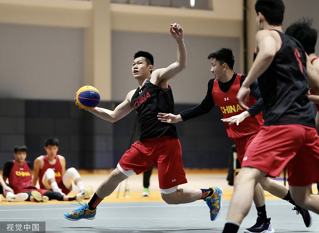吴星锐cba选秀_吴星锐三人篮球冠军_吴星锐扣篮