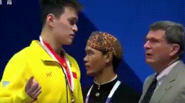 孙杨游泳冠军_游泳冠军孙杨夺冠解说是谁_夺冠解说孙杨游泳冠军是谁