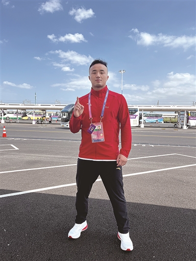 巴西柔道柔术冠军男子_巴西柔术柔道_巴西男子冠军柔术柔道是谁