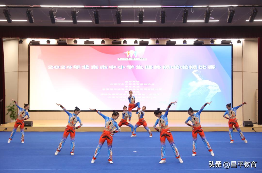 小学生现代体操_体操现代小学生教学视频_体操小学生